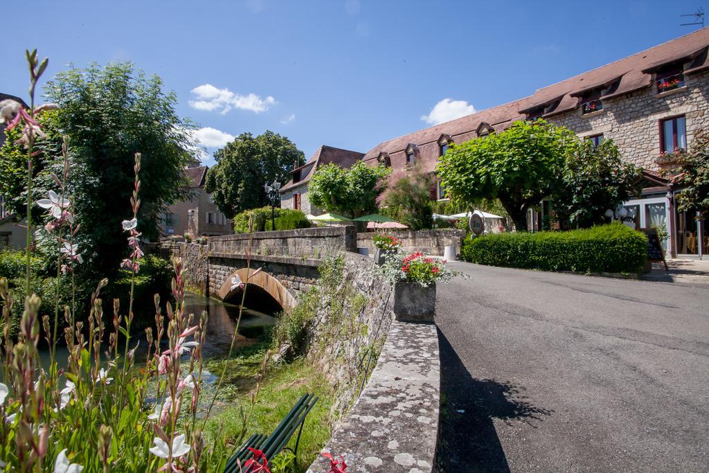 Logis Hotels - Auberge De L'Ile - Hotel 3 Etoiles Et Restaurant Creysse  Exteriör bild